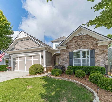 Village at Deaton Creek Homes for Sale in Hoschton, GA.
